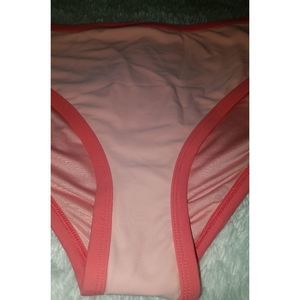 Plus size bikini bottoms